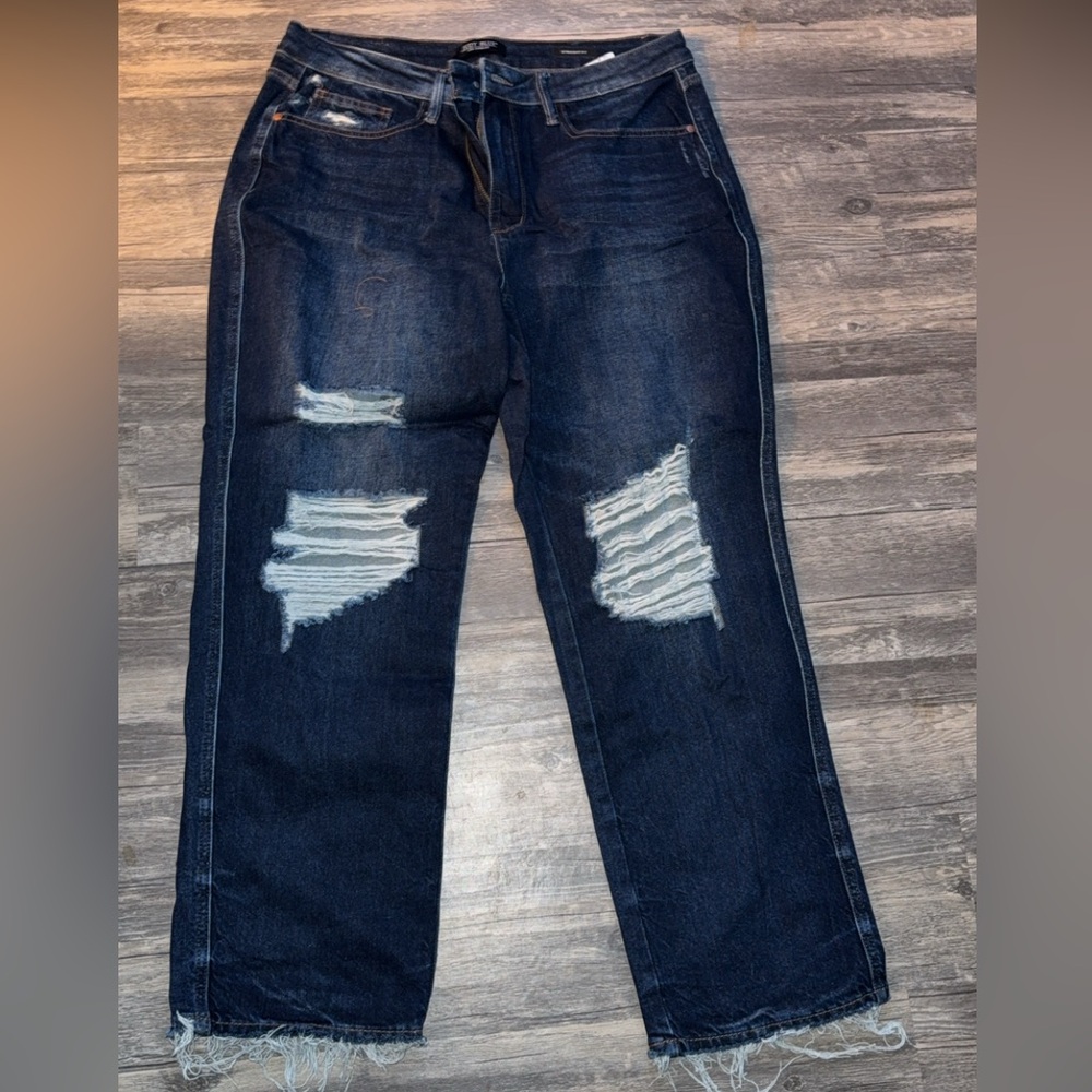 Judy blue straight fit heavy distressing
